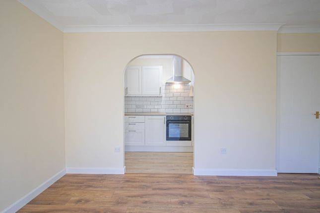 Flat 14, Macmillan Court, King's Lynn photo 4