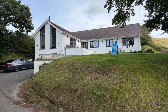Glas Y Dorlan, Goitre Road, Aberaeron photo 2
