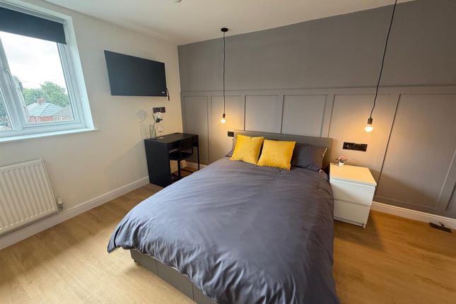 Room 4, 3, Meadow Avenue, Mansfield photo 3