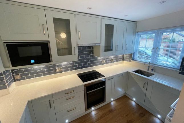 45, Hipwell Court, Olney photo 2