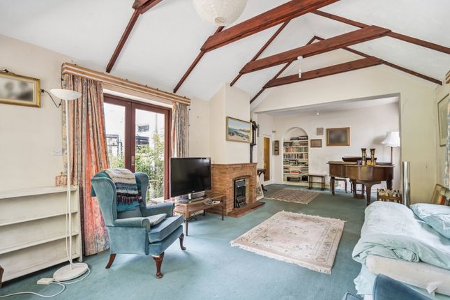 17, Sandy Lodge Lane, Northwood photo 4