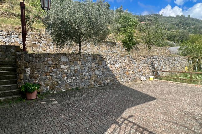 Villa for sale in Via Vigliani, Dolceacqua, Imperia, Liguria, Italy