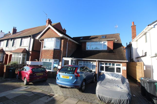 Thumbnail Flat to rent in Montefiore Road, Hove, East Sussex