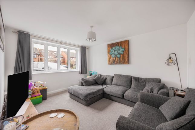 Larkin, The Reddings, Cheltenham photo 4