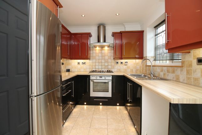 15, Lodge Court, Blackpool photo 2