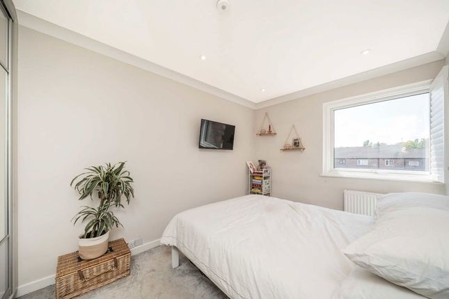 51, Shipwright Road, London photo 4