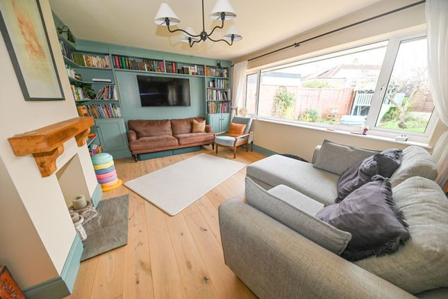 197, Greenfield Crescent, Cowplain photo 2