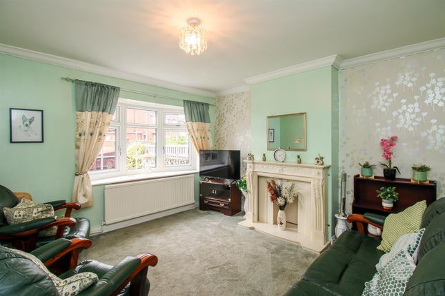 128, Meadway, Pontefract photo 4