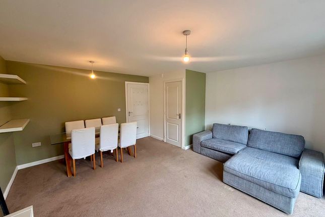 6, Newcastle upon Tyne photo 2