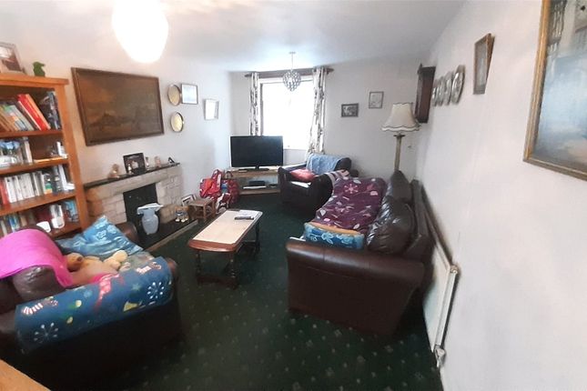 26, Dollery Drive, West Midlands photo 4