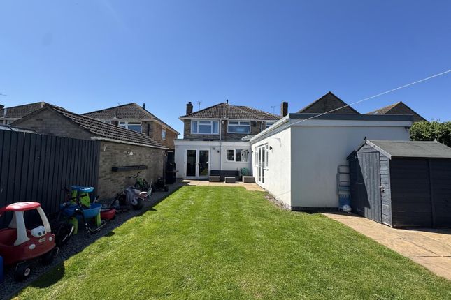 10, John Bold Avenue, Leicester photo 2