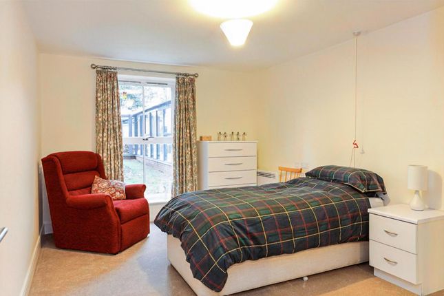 Flat for sale in Wilton Court, Southbank Road, Kenilworth