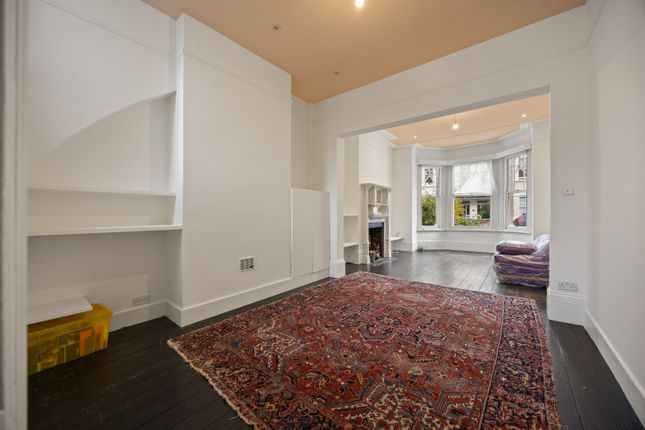 45, Gondar Gardens, London photo 4
