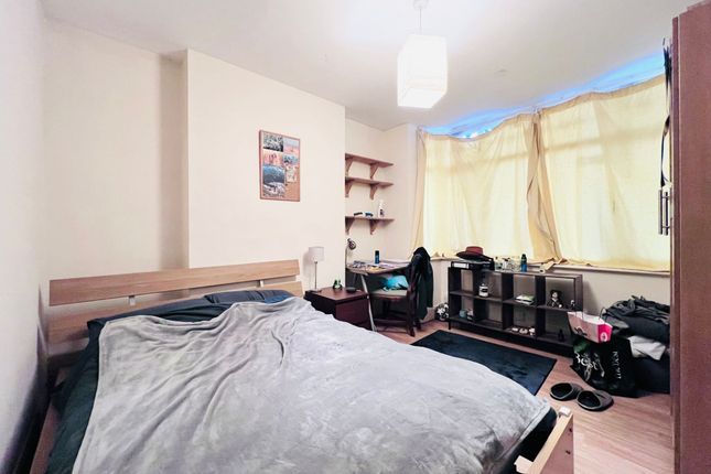 98 Harrington Drive, Nottingham photo 5