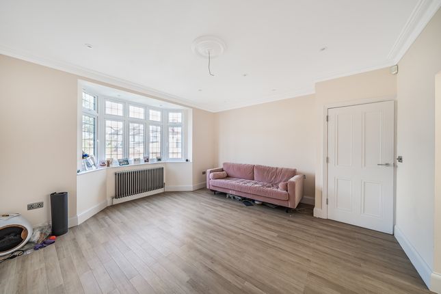 3, Friars Avenue, London photo 3
