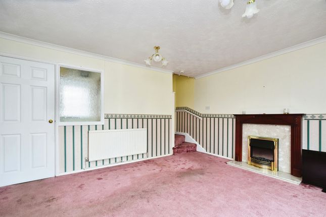 Terraced house for sale in Tawny Owl Close, Swindon