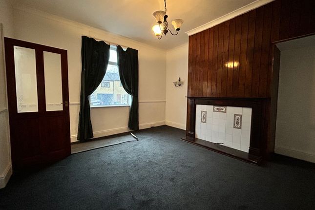10, Jessamine Street, DEWSBURY photo 3