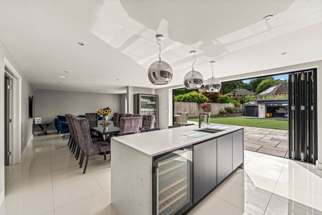 8 School Hill, Sandhurst photo 3