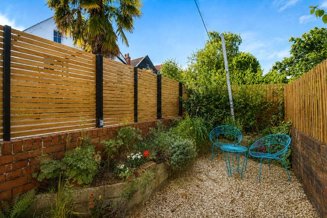 68, Alma Vale Road, Bristol photo 2