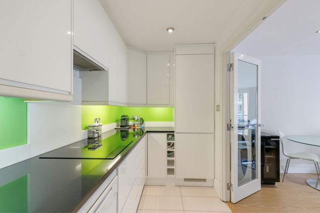 Flat 102 Dolphin House, Smugglers Way, Greater London photo 2