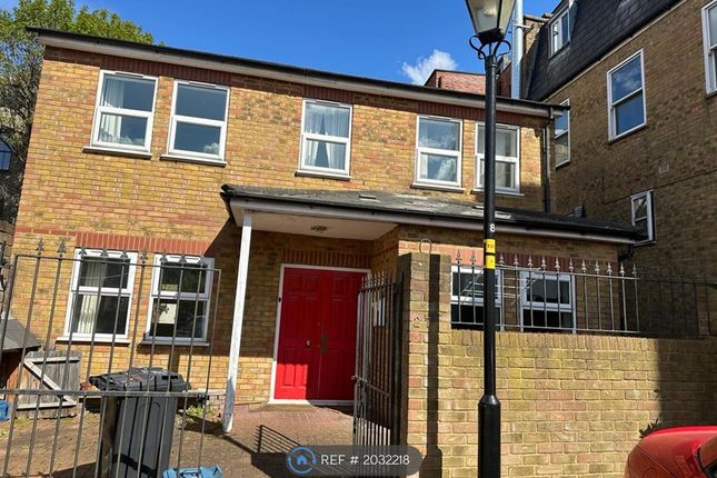 Thumbnail Detached house to rent in Chester Crescent, London