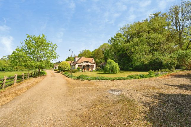 4-bed house on Sunnycroft Farm,, Golf Road, Kenley, £1,750,000