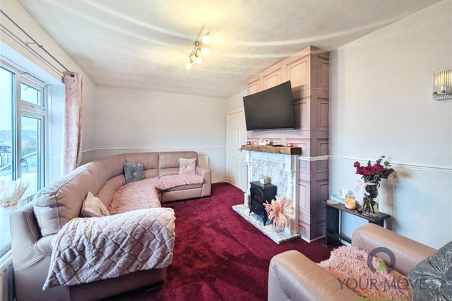 124, Lansbury Grove, Staffordshire photo 2