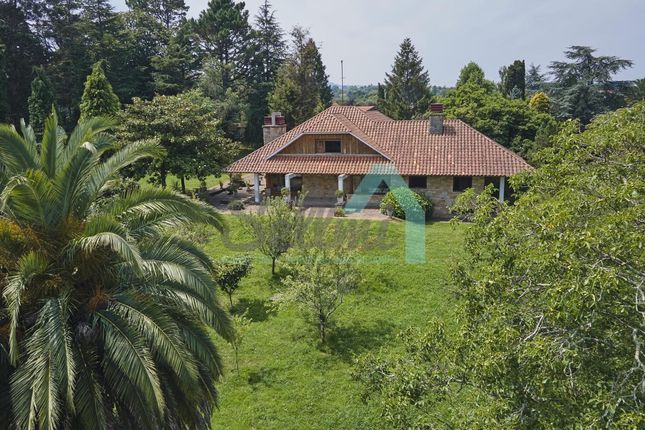 Villa for sale in Camino Quintas 33394, Gijón, Asturias