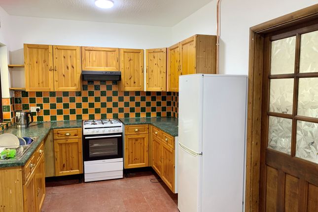 74, Nottingham photo 4