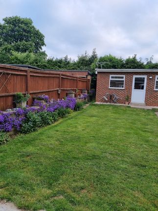 3-bed house on 15 Wendover Road, Burnham, Slough, £650,000