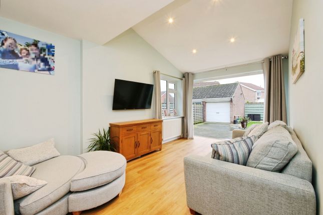 19, Moor Lane, Copmanthorpe, York photo 3