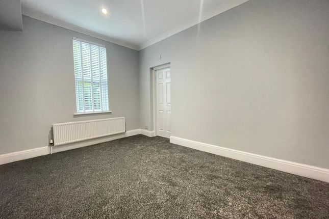 9, De Lacy Mount, Leeds photo 5