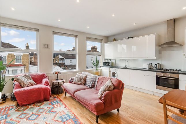 Flat for sale in Upland Road, East Dulwich, London