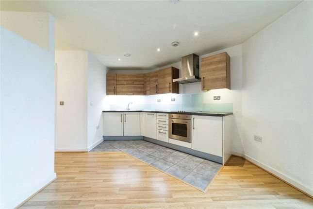 Flat 40, Vellum Court, 2, Hillyfield, London photo 4