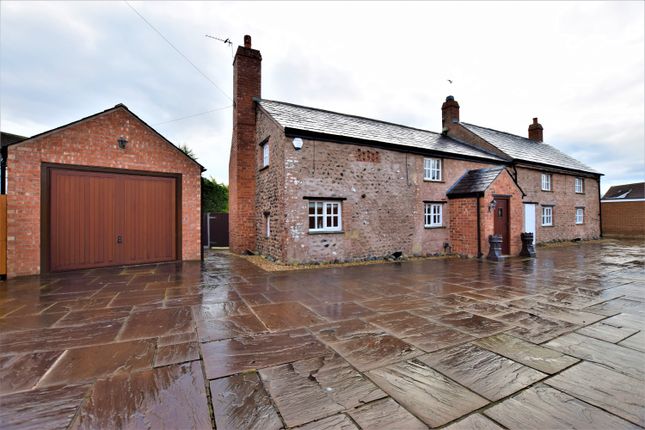Thumbnail Farmhouse for sale in Midgeland Road, Blackpool