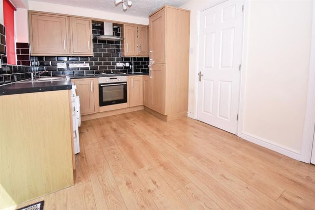 38, Rosemary Gardens, Fareham photo 4