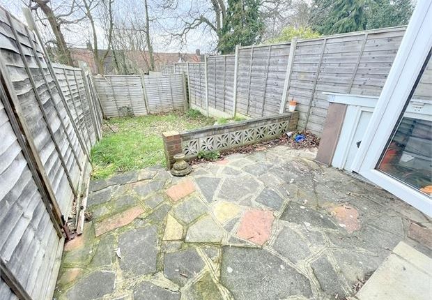 42, Winlaton Road Bromley, Bromley photo 4