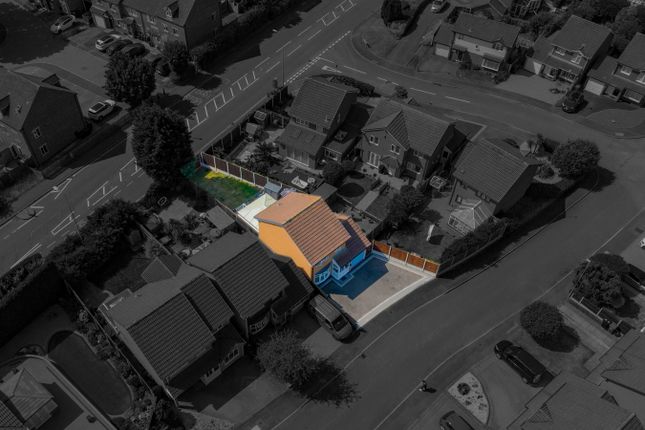32, Cumberland Close, Kingswinford photo 3