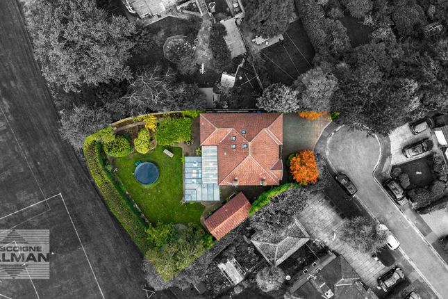 53 Westmorland Road, Sale photo 2