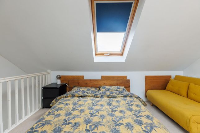 18, Camerton Road, Bristol photo 4