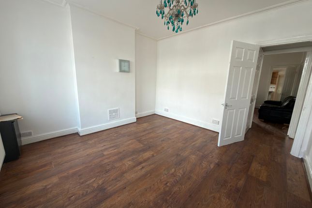 38 Gammage Street, Dudley photo 2