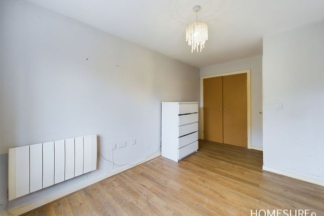 Flat for sale in Woodsome Park, Woolton