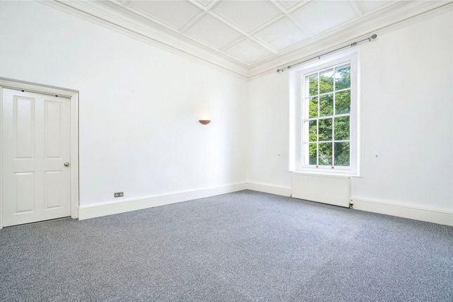 Flat 20 Clarendon House, 1-3, Albert Road, Devon photo 2