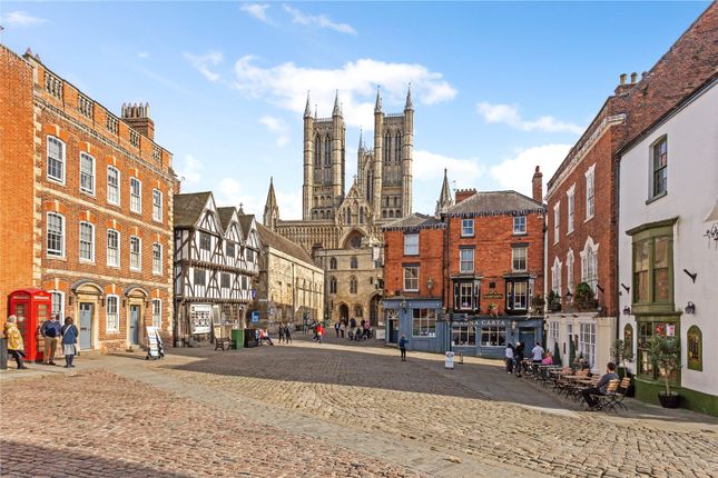 Lincoln - Bailgate