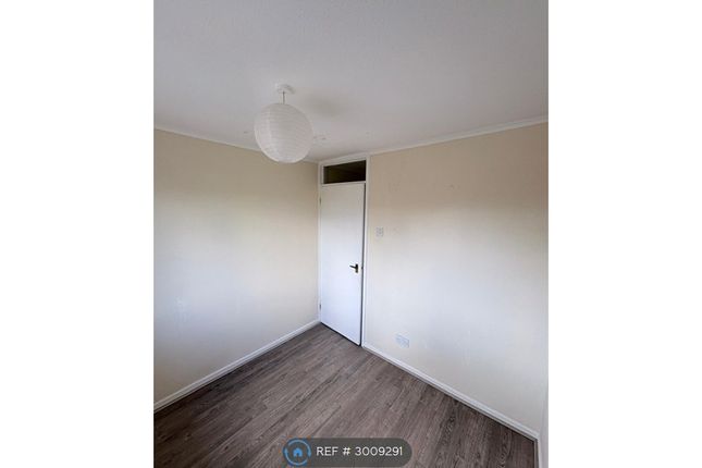 Agincourt Close, Wokingham photo 5