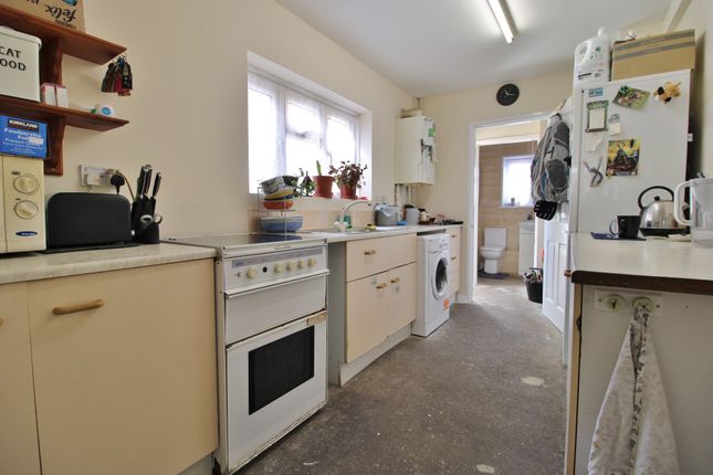 17, Talbot Road, Southsea photo 3