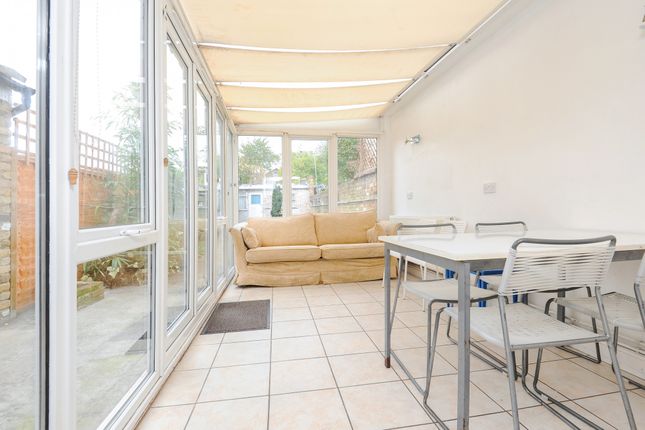 23, Coombe Road, Surrey photo 3