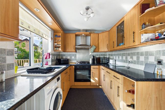 2, St. Peters Avenue, Ipswich photo 4