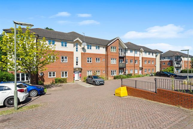 Thumbnail Flat for sale in School Meadow, Guildford