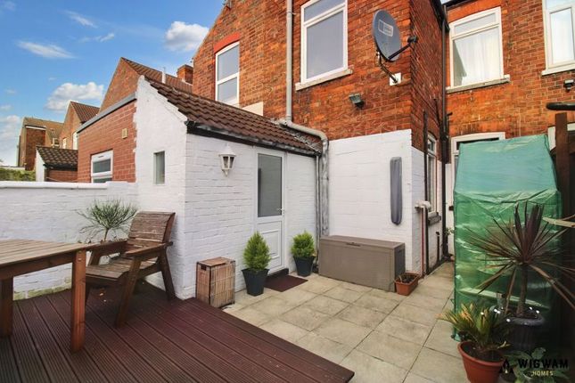 Terraced house for sale in Westminster Avenue, Hull